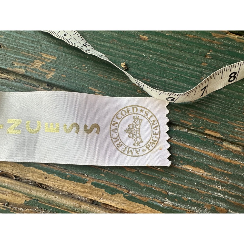 Vintage American Coed Pageants Queen Princess Ribbon White Gold Foil Award - Picture 3 of 5